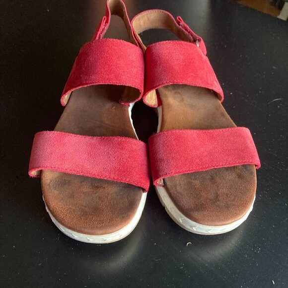 Hush Puppies  red nobuk sandal size 10 (41) - Picture 8 of 16